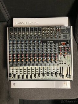 Behringer XENYX X 2222 USB