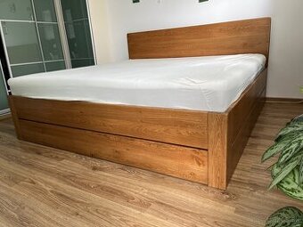 Dubová posteľ - úložný priestor, výklopné rošty