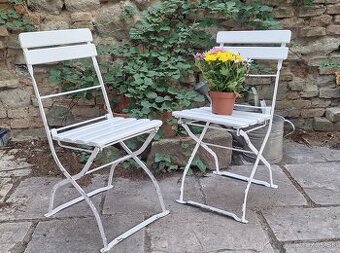 Záhradné stoličky