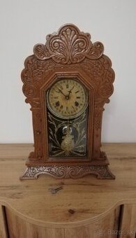 Predám starožitne Americké stolové hodiny z konca 19. stor.