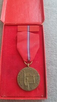 Vyznamenanie - Slovenské národné povstanie 1944 - 1964