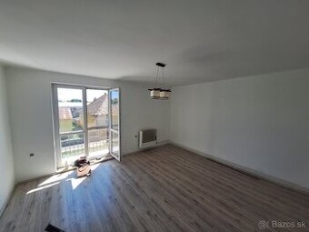 3izbovy byt Blatná na ostrove