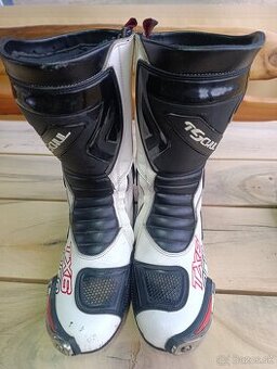 Predám moto čižmy