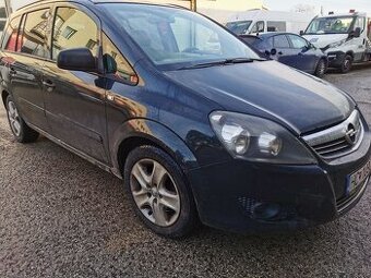 Opel zafira 1.7 cdti 7 miestne rok 2012