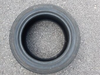 225/50 R17 pneu