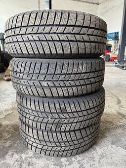 185/60 R15 BARUM ZIMNÉ