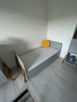 Postieľka/posteľ