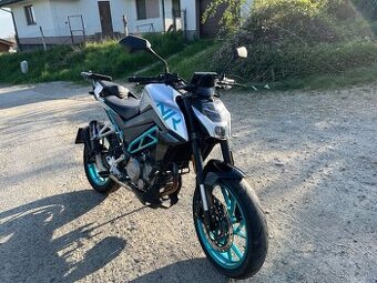 Cf moto 300
