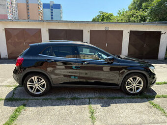 Mercedes GLA - Panorama 4 Matic