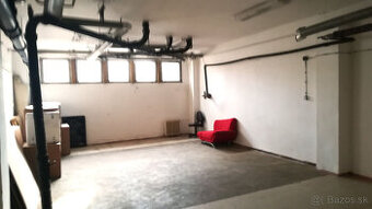 Prenájom - vykurovaný skladový priestor 65 m2 Banská Bystric