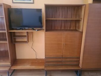 Retro obývacia stena a stolík