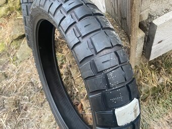 Predám pneumatiku 120/70 R18