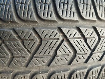 215/65 R17 zimné pneumatiky Pirelli