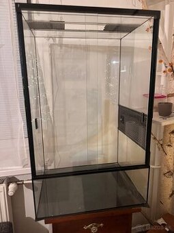 Terárium 50x40x80 - 1