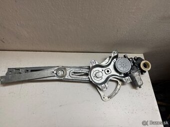 Pravé predné sťahovanie Toyota Auris II 85710-02420-B