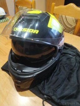 Nová helma XXL