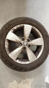 Predám alu disky na Skodu Rapid s pneumatikami