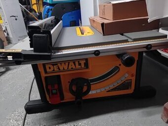 DEWALT stolová píla DWE7492