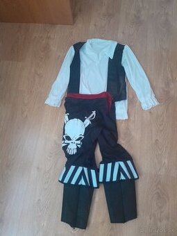 Predám detský karnevalový kostým piráta
