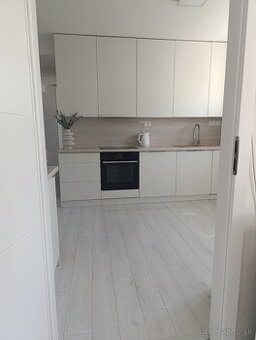 4.izbovy staromestský byt 104m2