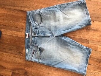 TOMMY HILFIGER originál jeansove/capri nohavice L/XL