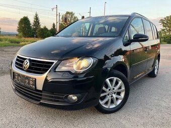 Vw Touran 2.0 TDI 103 KW 7 miest Freestyle
