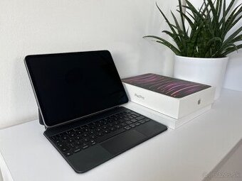 Predám iPad Pro 11” (4th gen.) 128gb Wi-Fi a Magic Keyboard
