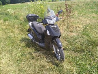 Predám,vymením skuter kymco 125