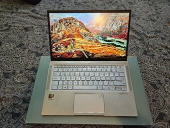 Ultrabook ASUS Zenbook 14 UM431DA
