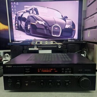 YAMAHA RX-497...FM/AM stereo receiver...