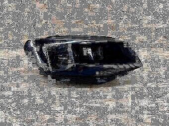 Predné pravé svetlo na Volkswagen Caddy