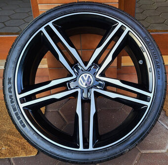 alu R19 5x112, ET35, pneu 235/35, VW /+ Audi Mercedes Škoda