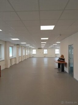 Prenájom kancelárii s parkovaním Nitra Centrum