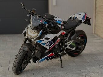 BMW M1000R