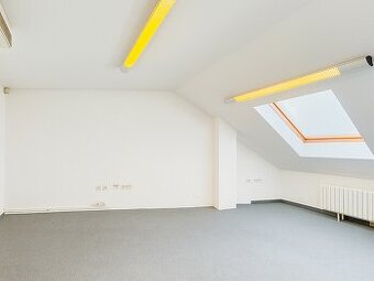 Kancelária na prenájom v historickom centre Žiliny – Š