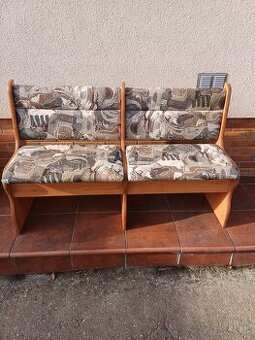 Lavica z úložným priestorom