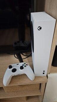 X box series S /1TB