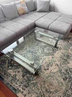 Nerezový sklenený konferenčný stolík