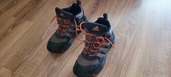 Adidas trekingová obuv