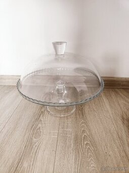 Tortový podnos s poklopom