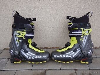 skialpové lyžiarky Scarpa F1, TR, č. 40-41, CARBON