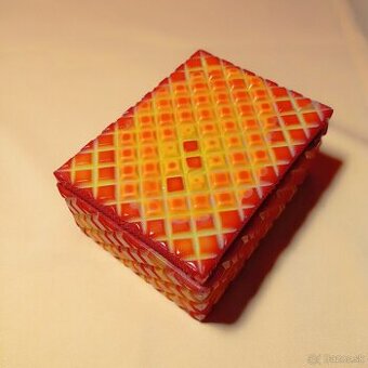 Vintage sklenená dóza - šperkovnica - lisované dualkolorné s