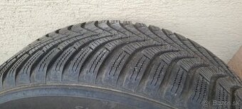 Zimne pneu 215/65r16