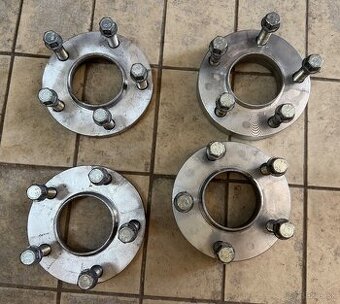 Rozširovacie podložky 5x120