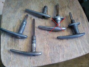 Kľučky Tatra, Škoda, Praga, Aero a iné.