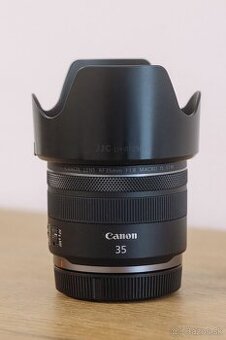 Canon RF 35mm f/1.8 Macro IS STM