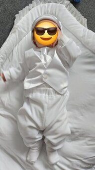 Predám oblečenie na krst pre chlapca