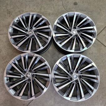 Hliníkové disky 5x112 R19 8J ET44