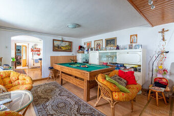 Predaj rodinného domu na 18 á pozemku, v tichej lokalite