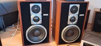 VINTAGE REPRODUKTORY